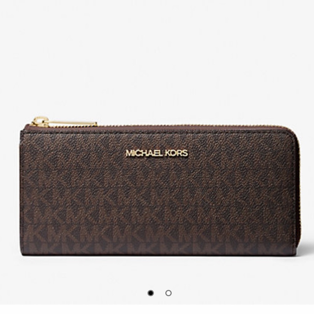 NWT Micheal Kors large Jet Set Logo Quarter Zip wallet